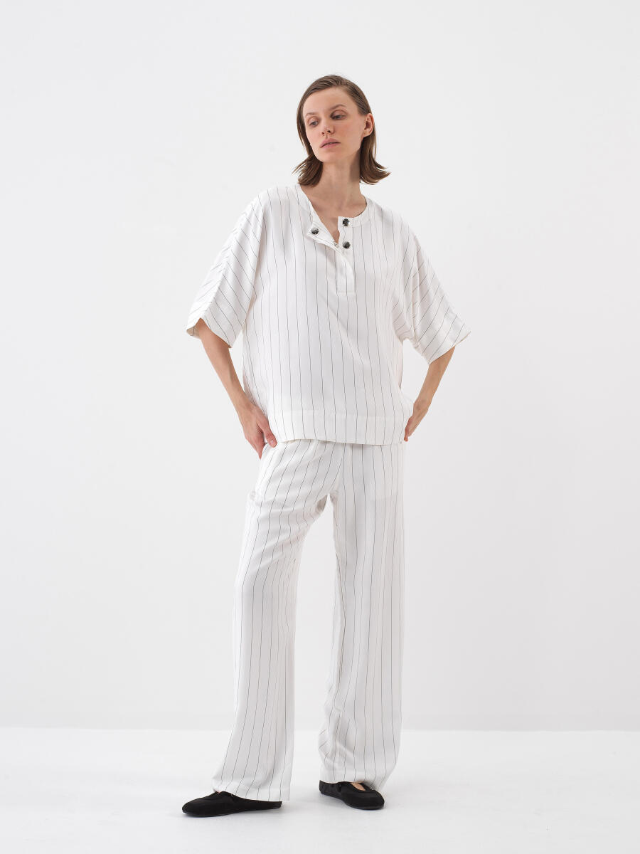 Beyaz Oversize Bluz - 2