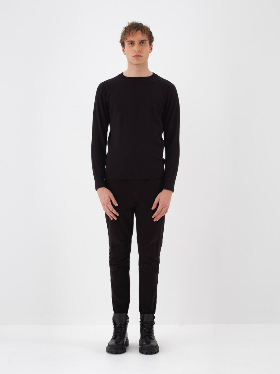 Wool Crew Neck Basic Sweater - 10