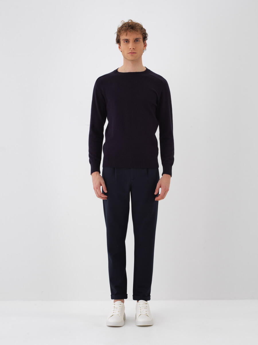 Wool Crew Neck Basic Sweater - 18