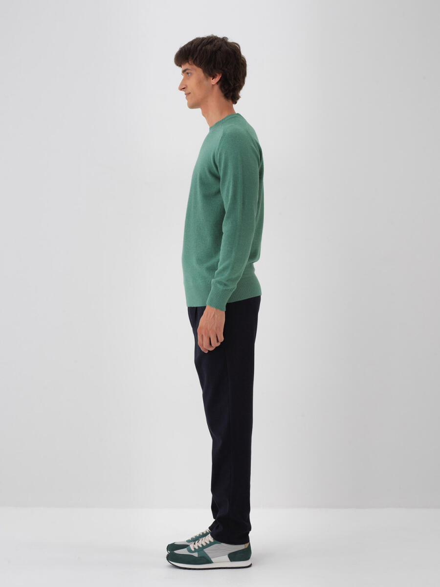 Wool Crew Neck Basic Sweater - 23