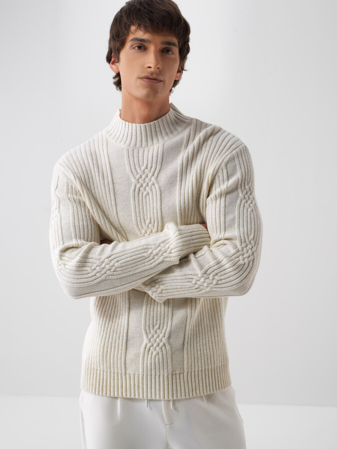 Wool Half-Turtleneck Sweater - Xint