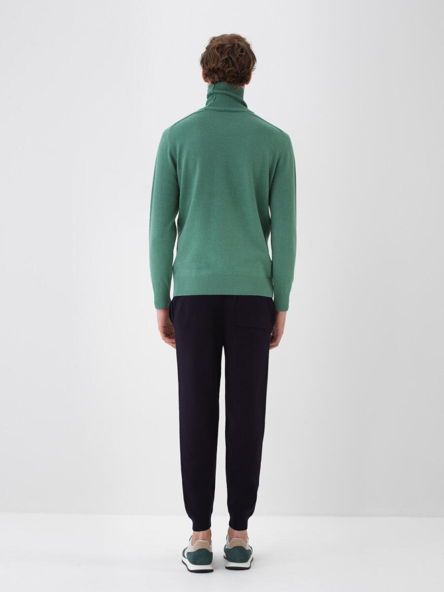 Wool Turtleneck Basic Sweater - 20