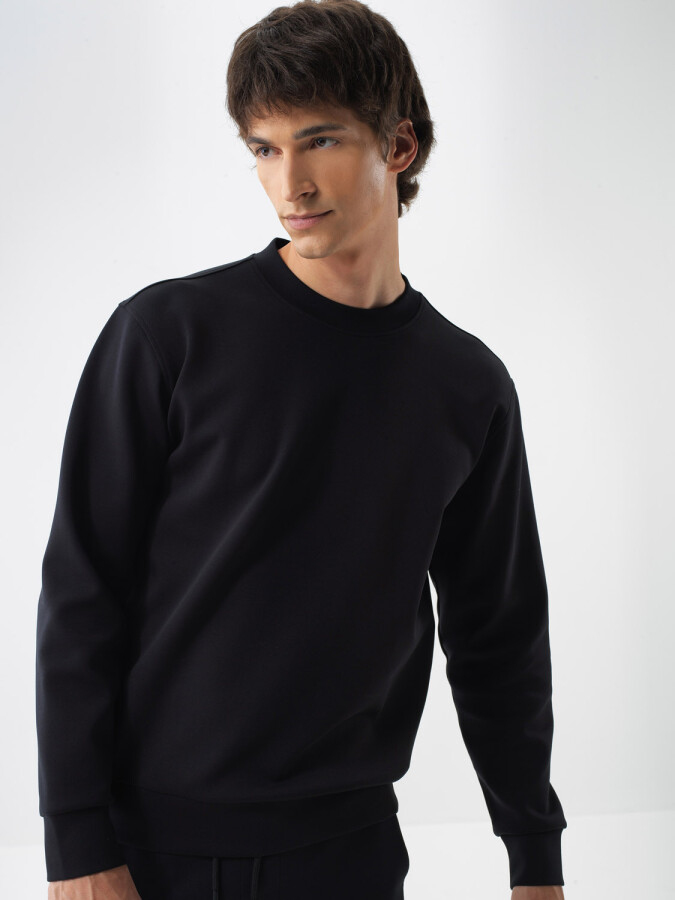 Cotton Basic Sweatshirt Black