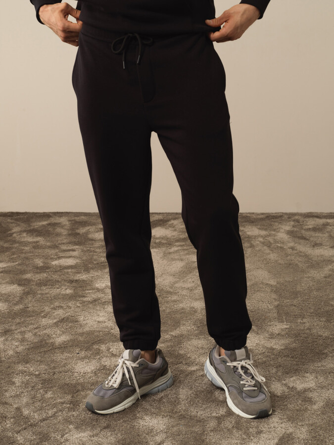 Cotton Regular Fit Basic Sweat Pants Black