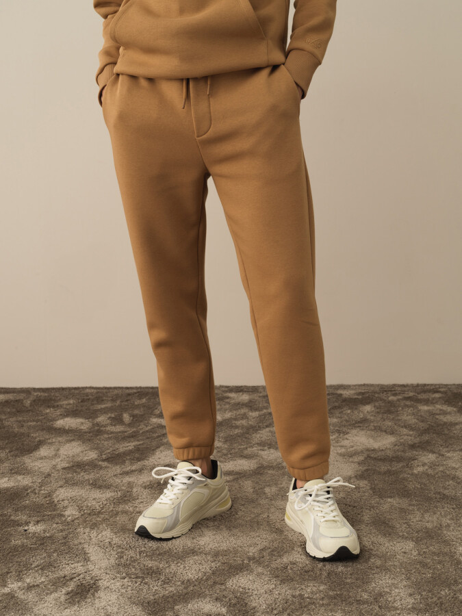 Cotton Regular Fit Basic Sweat Pants Camel