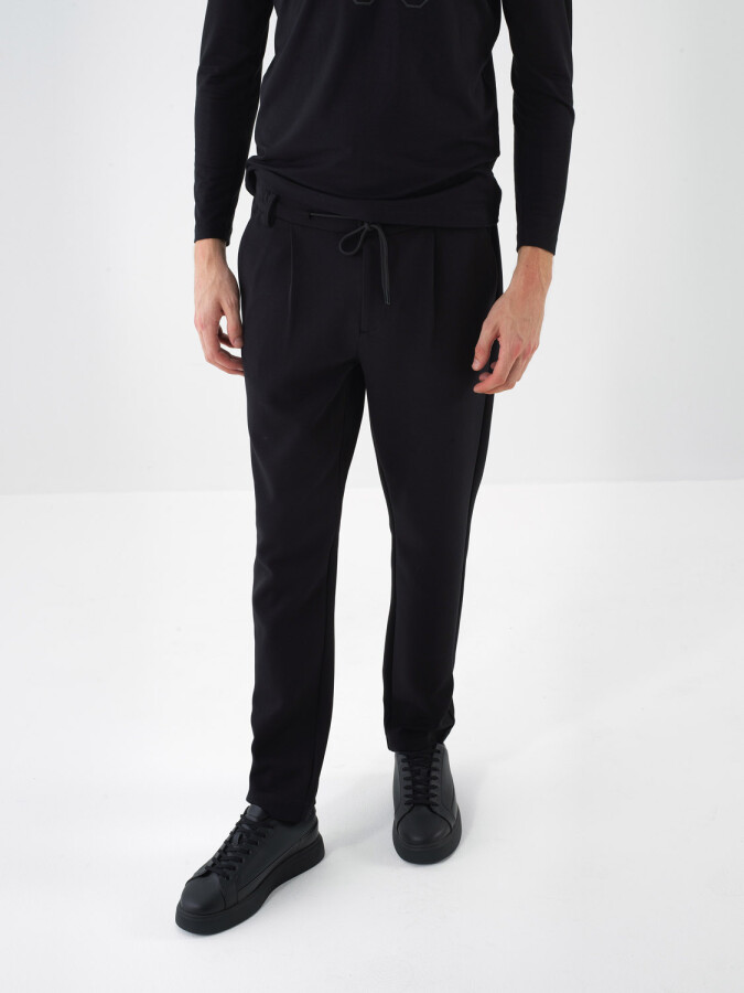 Regular Fit Plain Jogger Pants Black