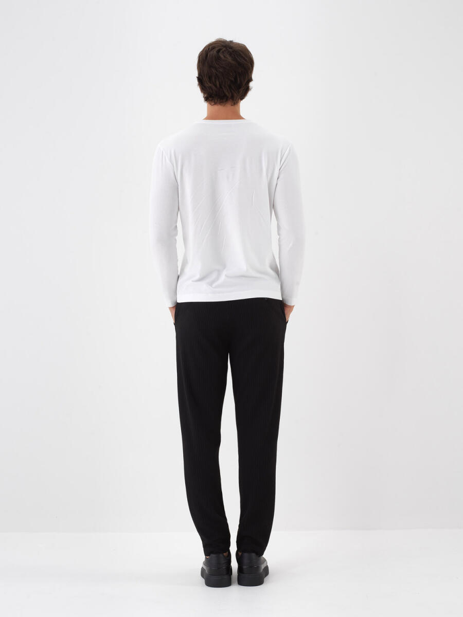 Regular Fit Plain Jogger Pants - 8