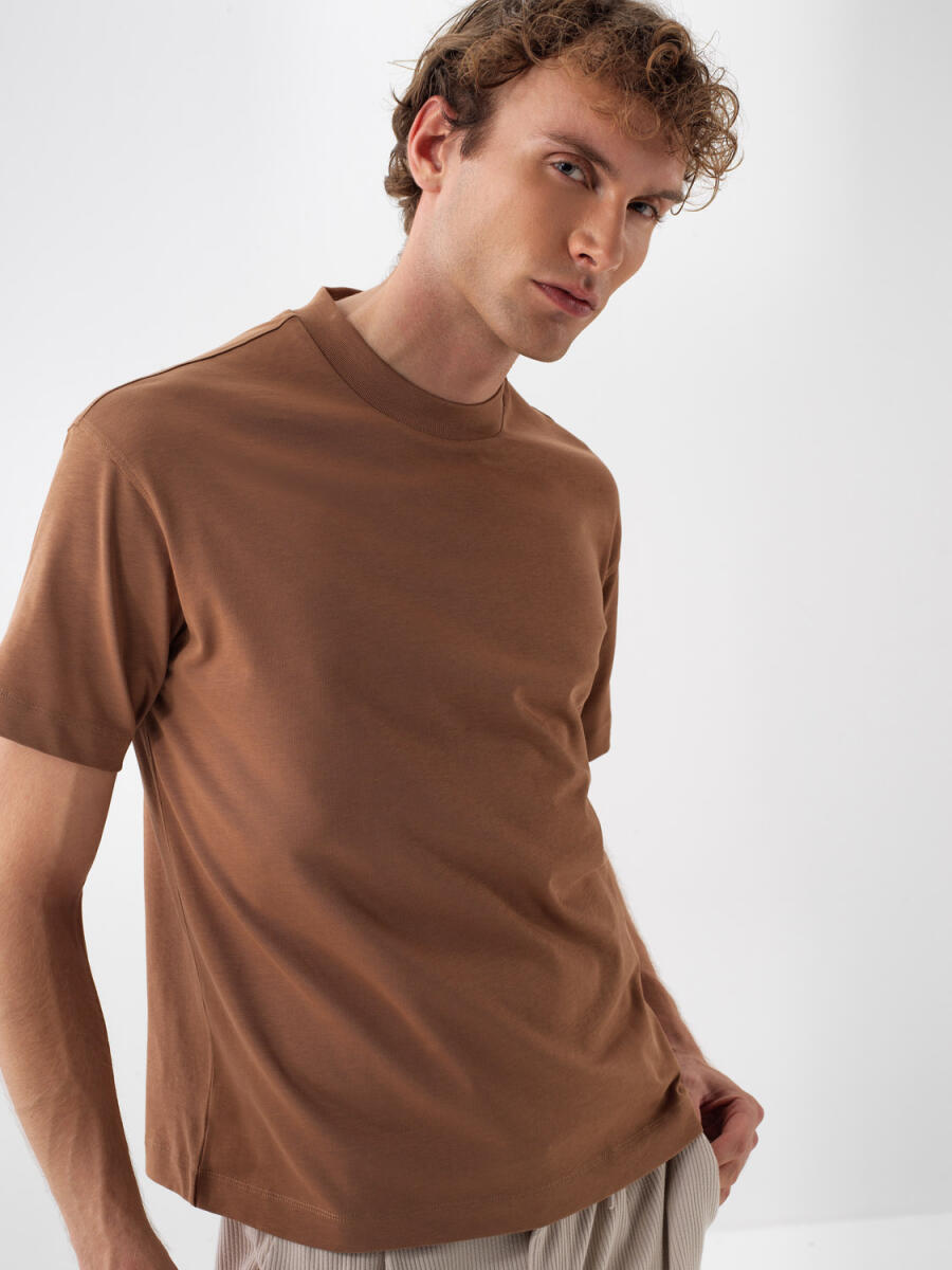 100% Cotton Basic T-Shirt - 11