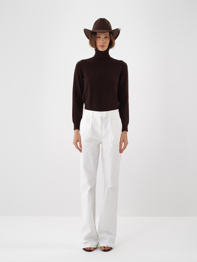 Wool Basic Turtleneck Sweater - Xint (1)