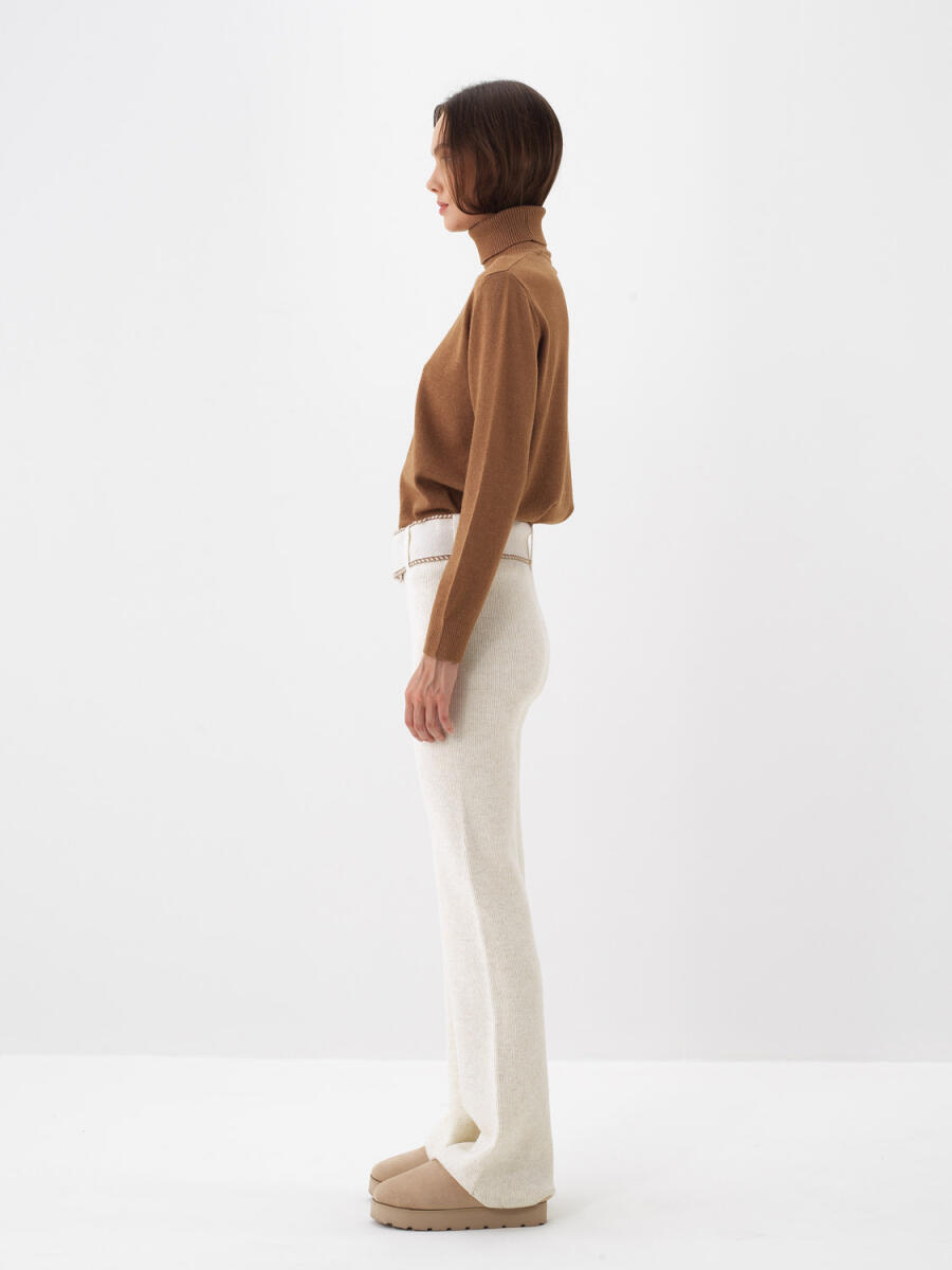 Wool Basic Turtleneck Sweater - 17