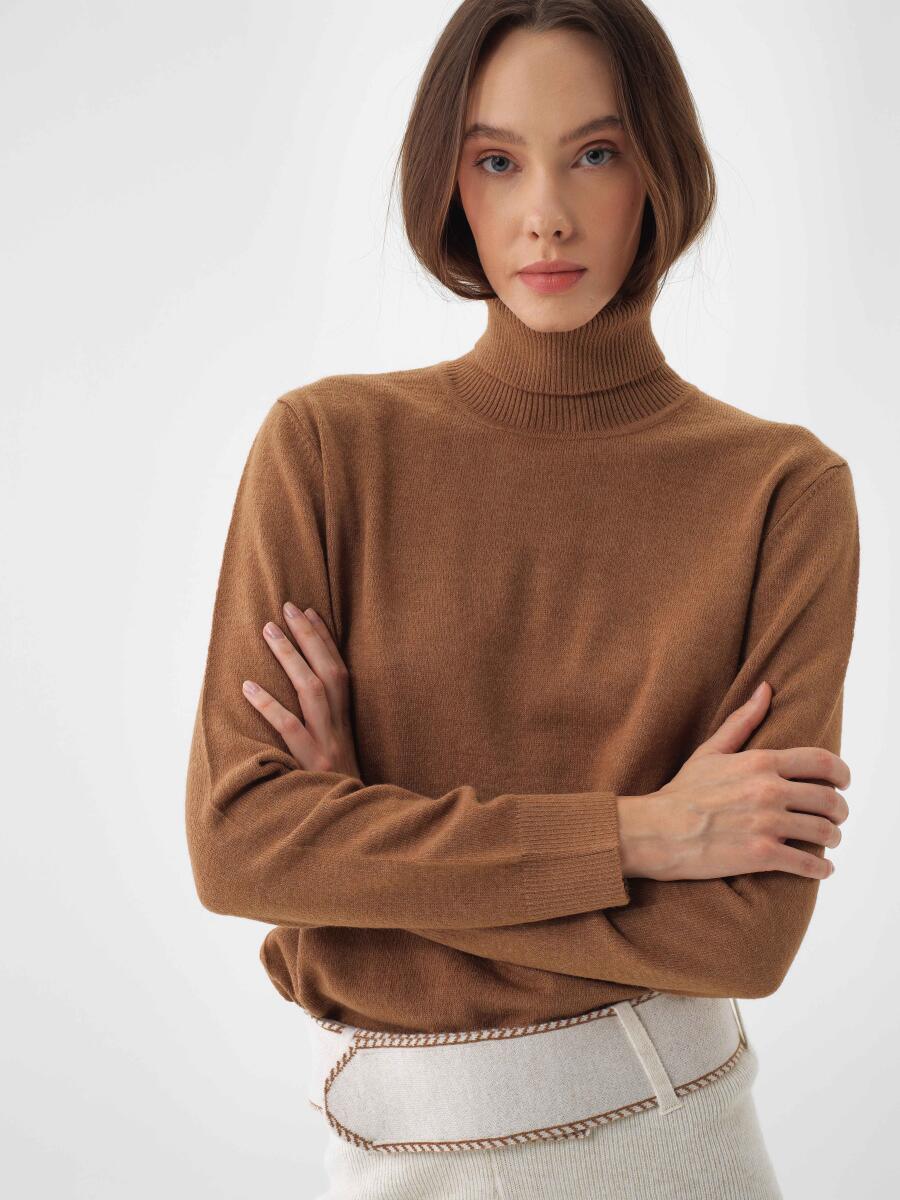 Wool Basic Turtleneck Sweater - 14