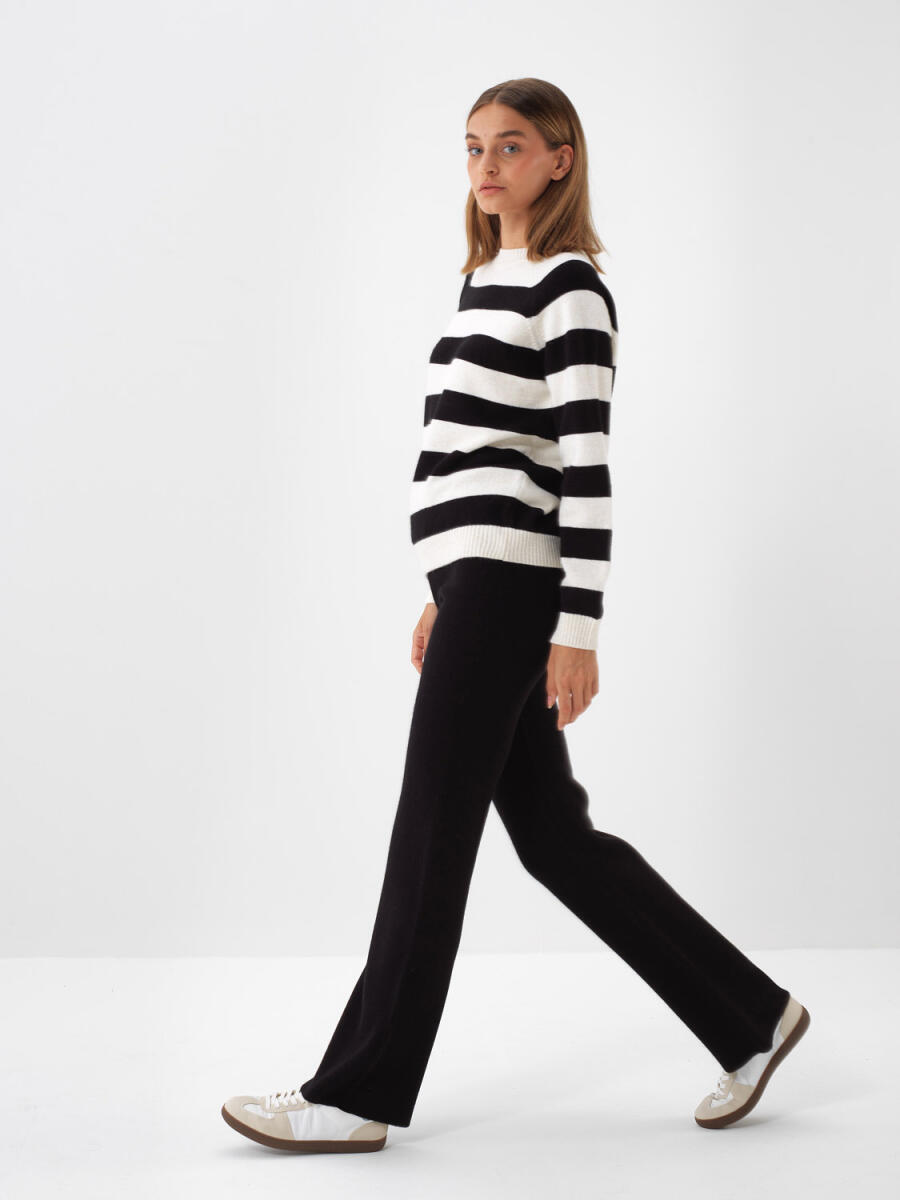 Wool Striped Sweater - 8