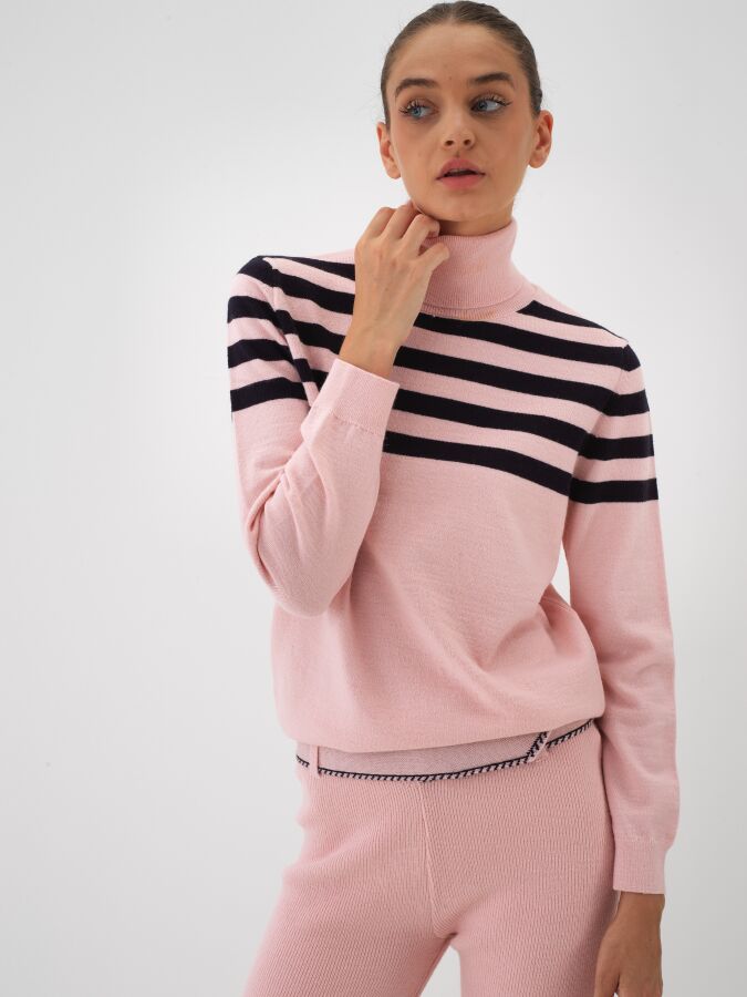 Wool Striped Turtleneck Sweater Pink