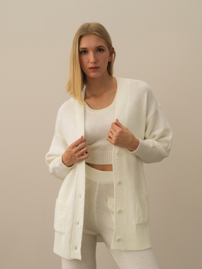 Buttoned Oversized Cardigan White