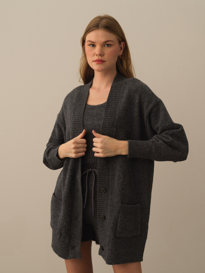 Buttoned Oversized Cardigan Gray