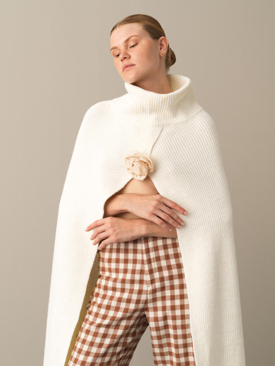 Regular Fit Knitted Wool Poncho - 1