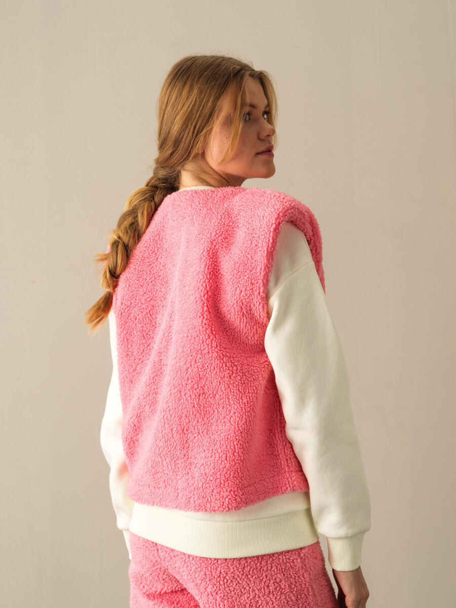 Oversized Lamb Vest - 8