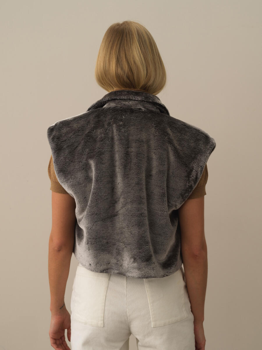 Oversized Plush Vest - 4